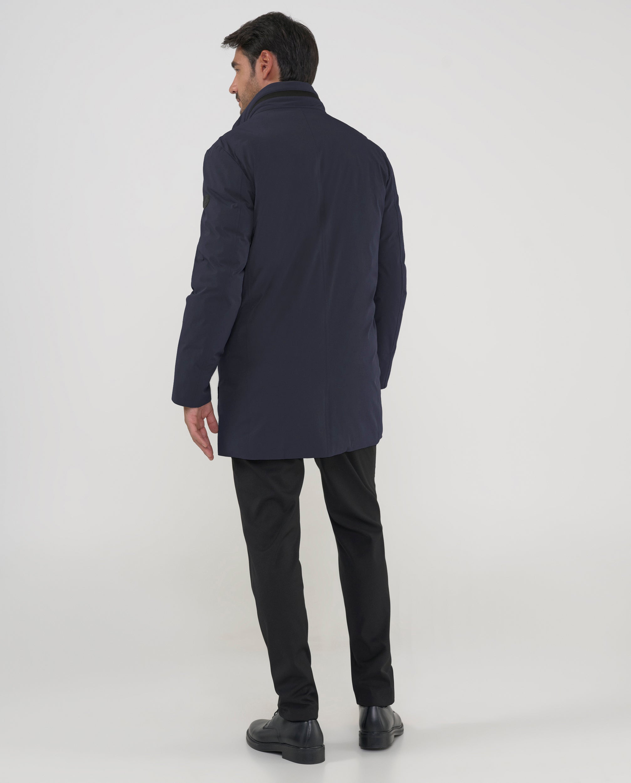 Deportiva invierno hombre cuello desmontable color marino espalda