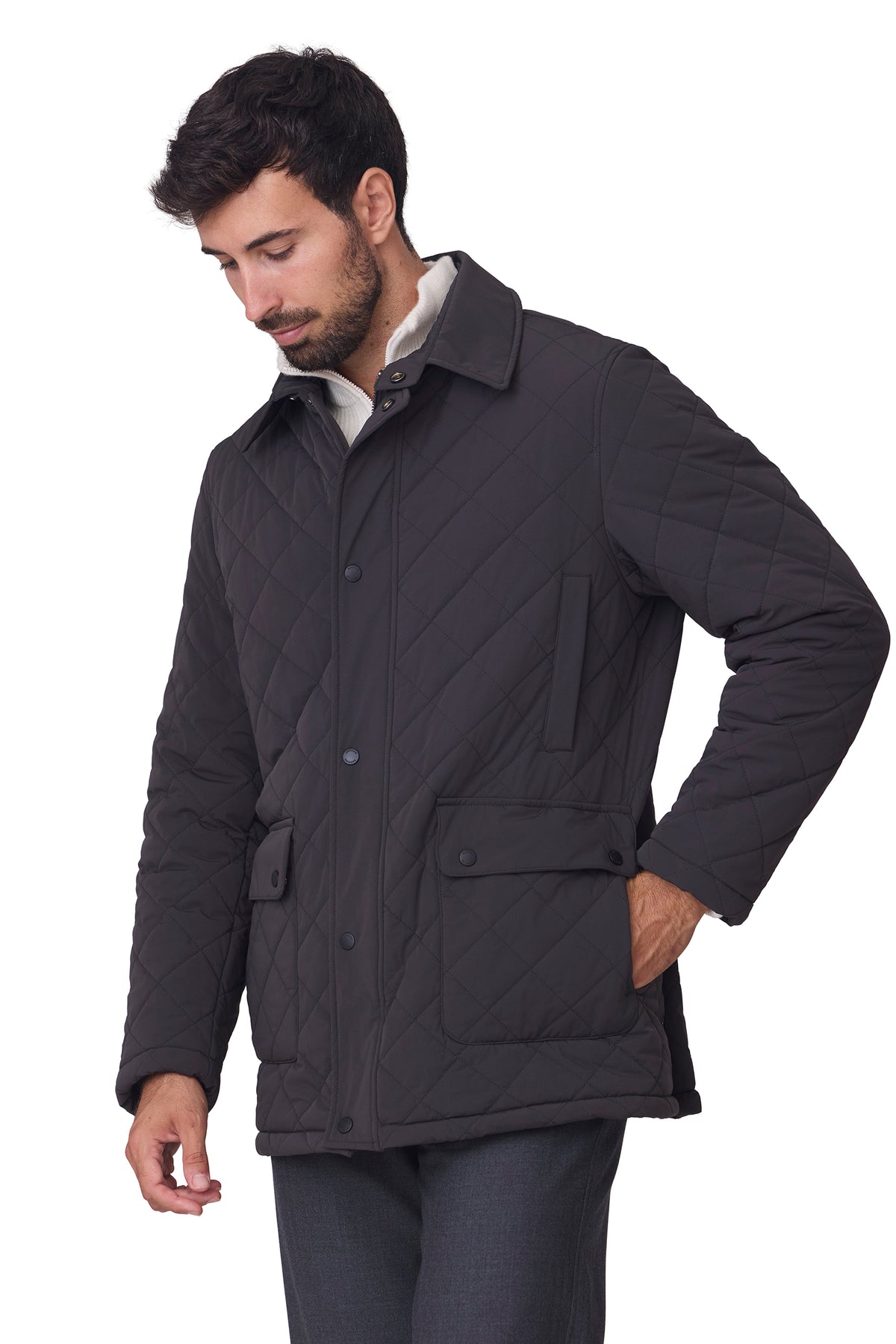 Parka ligera acolchada cuello camisero marrón, vista lateral 