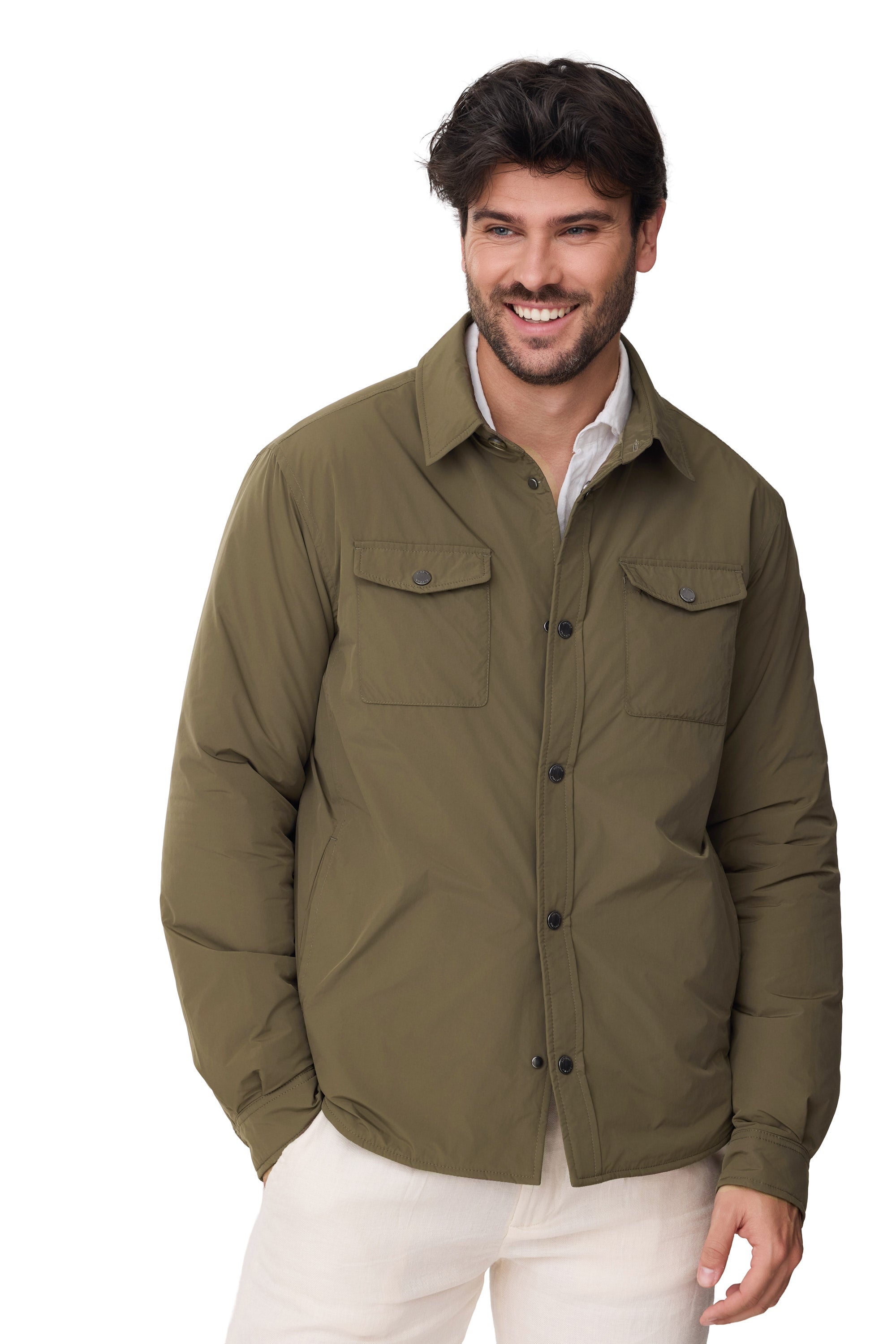 Sobrecamisa Gonzalo primavera para hombre verde con bolsillo detalle cerrada medio cuerpo